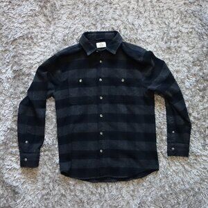 Marine Layer Men’s Striped Flannel Button Down Shirt charcoal Gray Soft Cotton